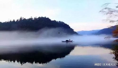晚来舟不渡,漫漫长夜思归乡